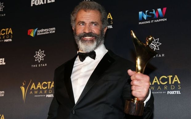 Mel Gibson tartolt, de Krokodil Dundee is díjat kapott